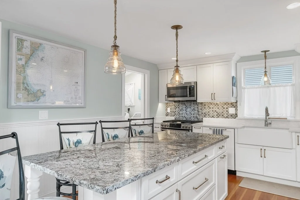 Photo of 713 Ocean Boulevard