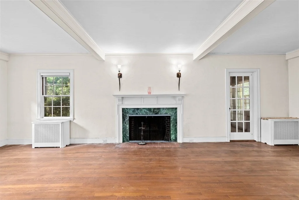 Photo of 25 Hundreds Cir