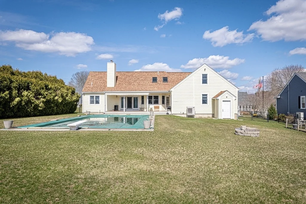 Photo of 3 Deerfield Ln