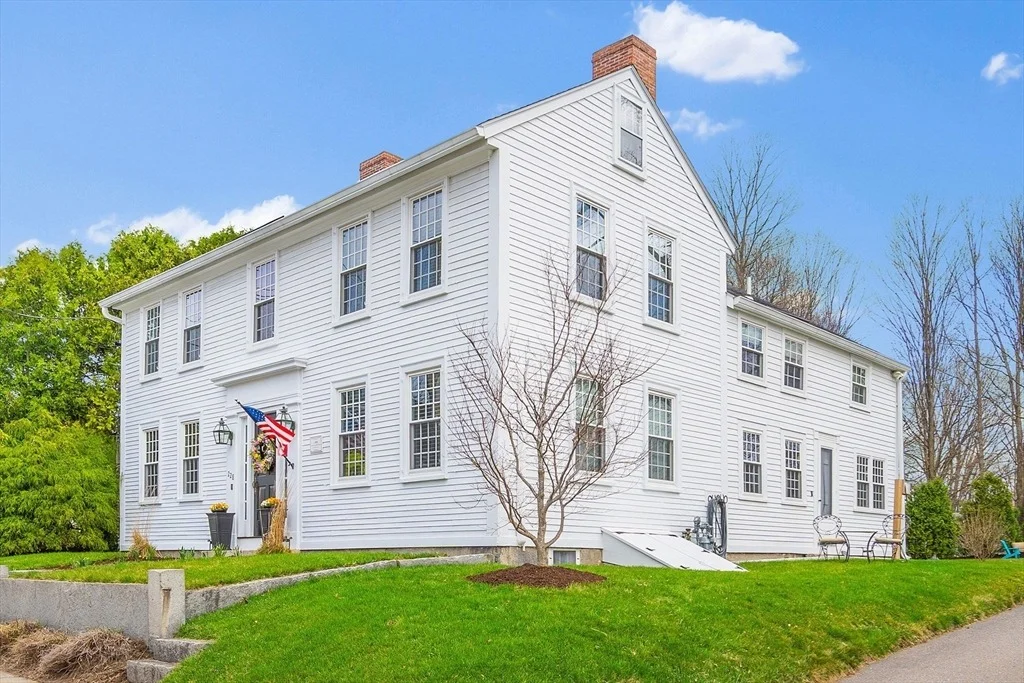Photo of 228 Main Street