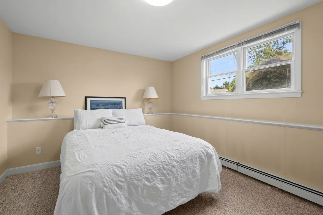 Photo of 411 Newport Road