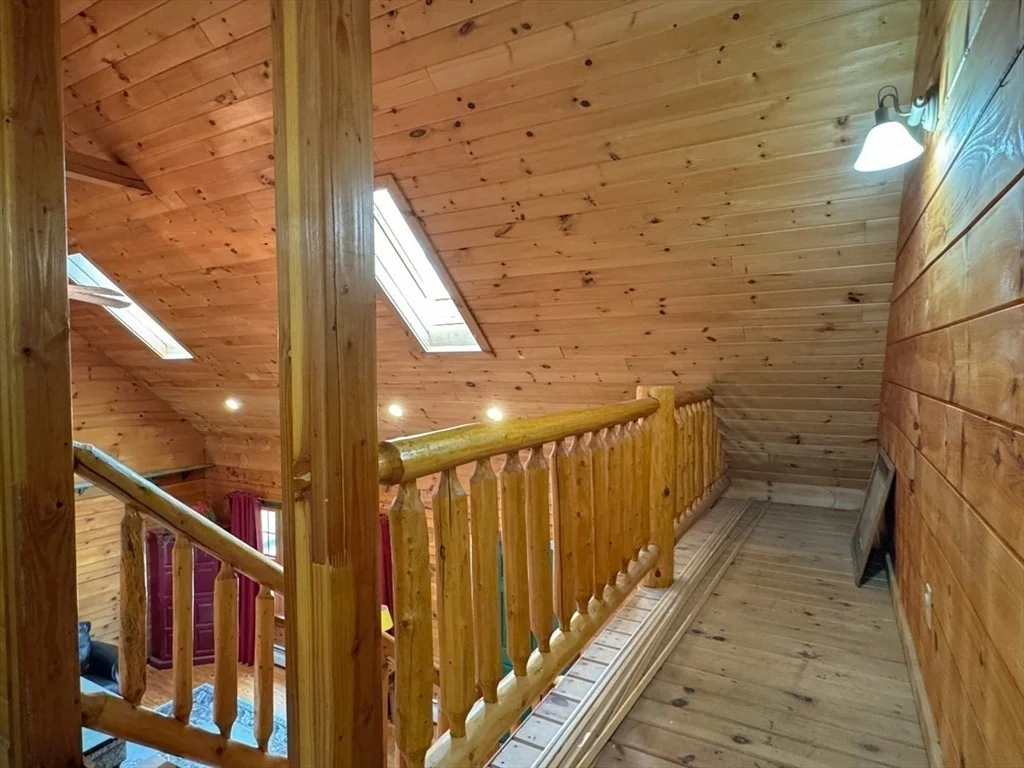 Photo of 492 Bald Mountain Road