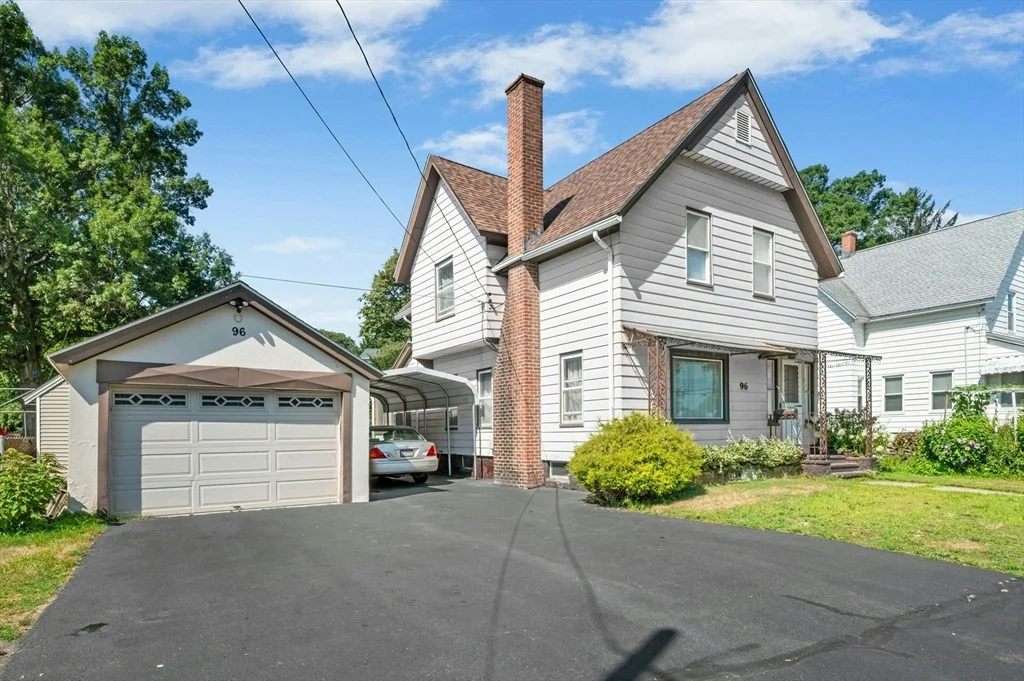 Photo of 96 Lake Ave