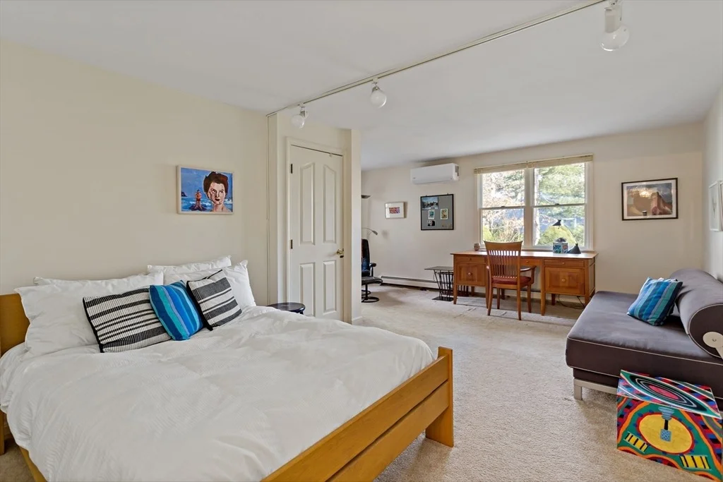 Photo of 120 Robbins Street