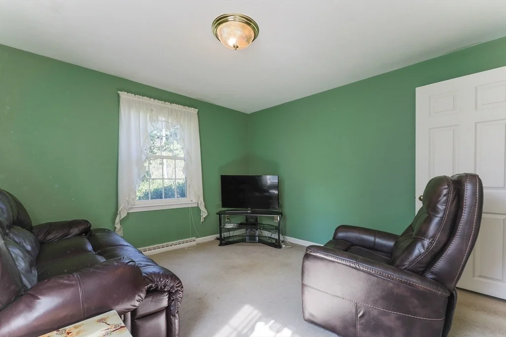 Photo of 50 Benjamin Dr
