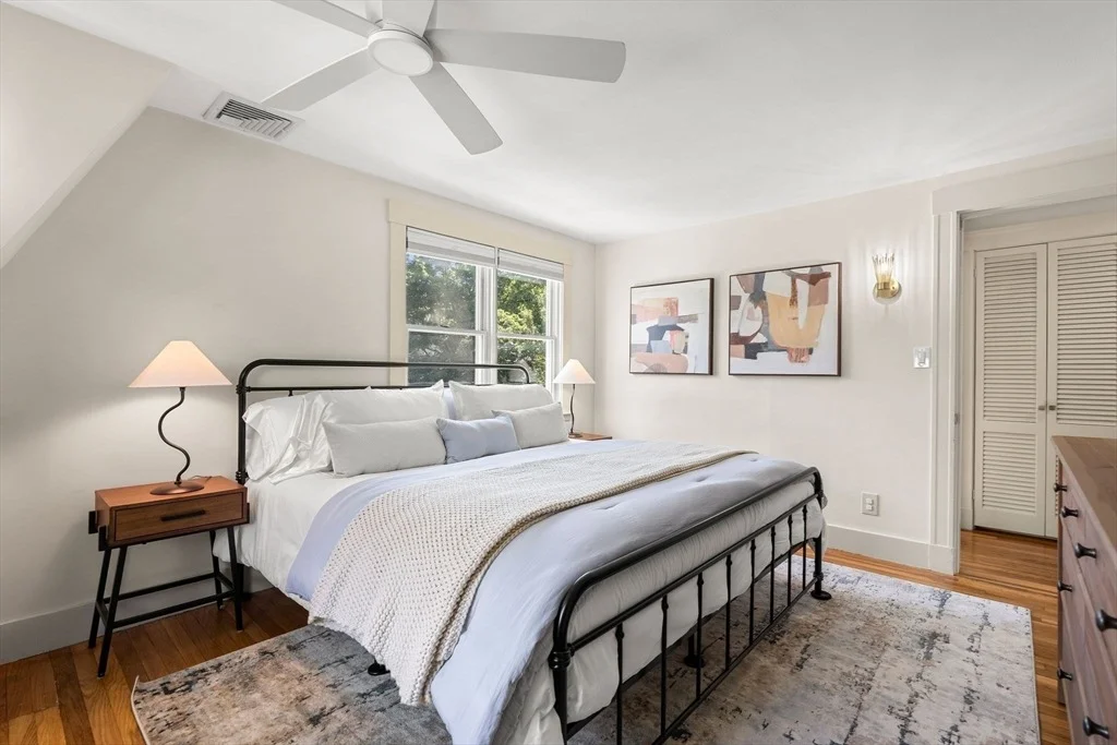 Photo of 12 Sunset Rd
