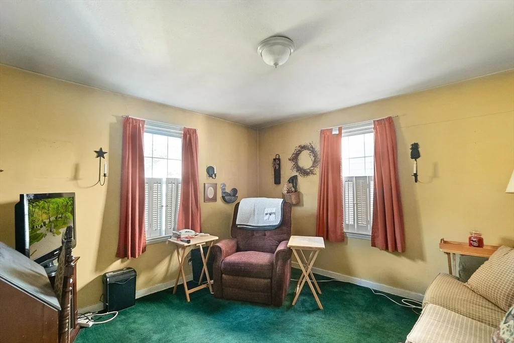 Photo of 78 Blaine St