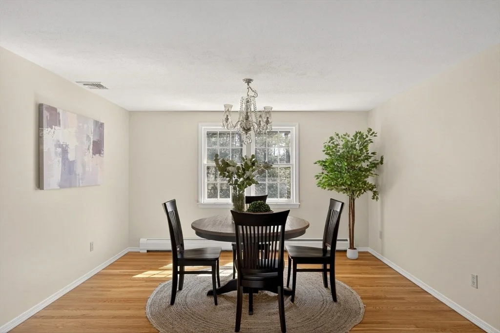 Photo of 493 Prince Hinckley Rd