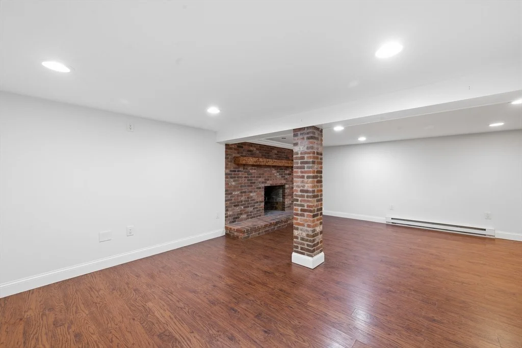 Photo of 15 Pine Ridge Rd