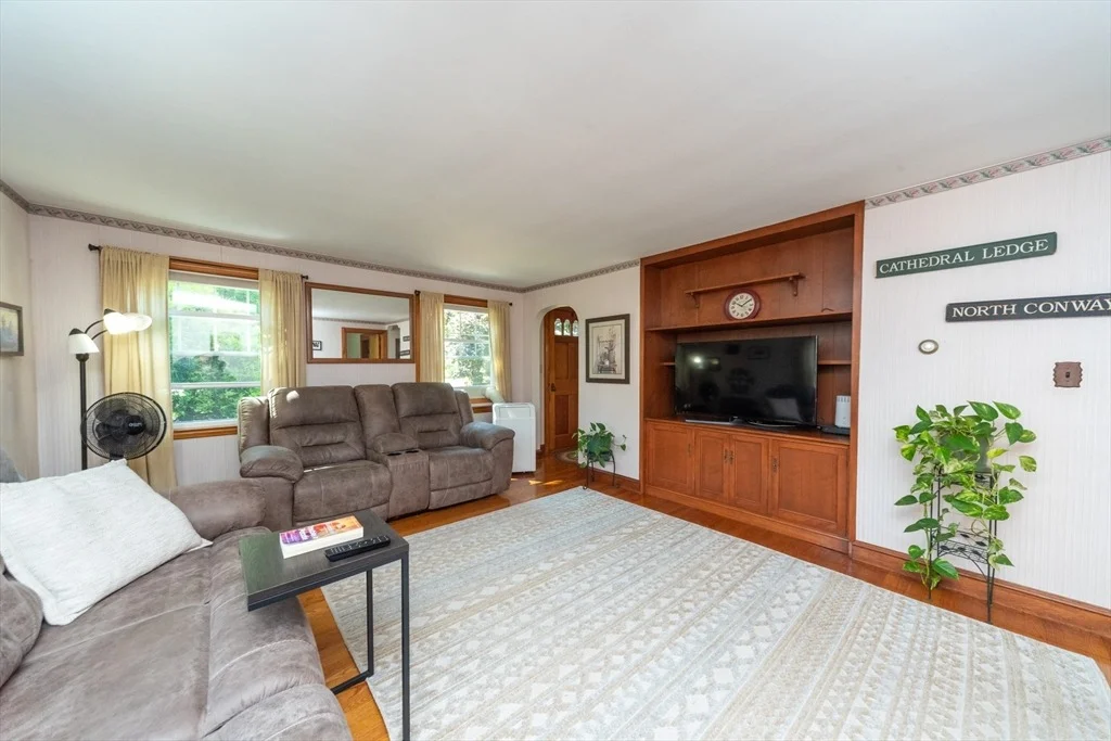 Photo of 117 River St
