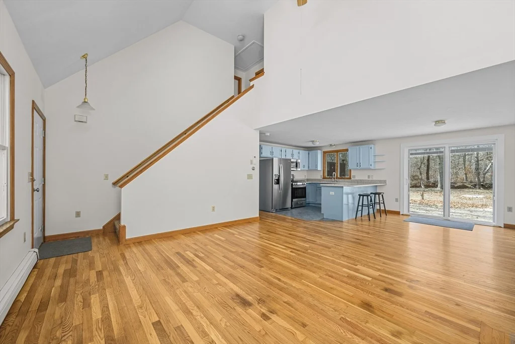 Photo of 296 Commons Way