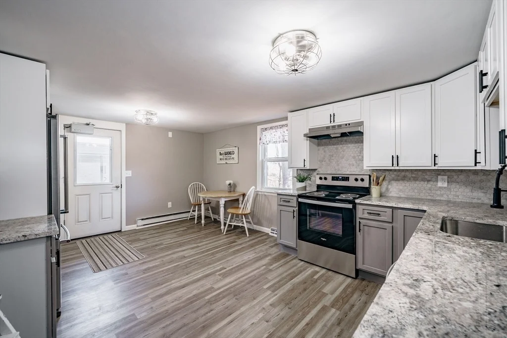 Photo of 172 Bumstead Rd
