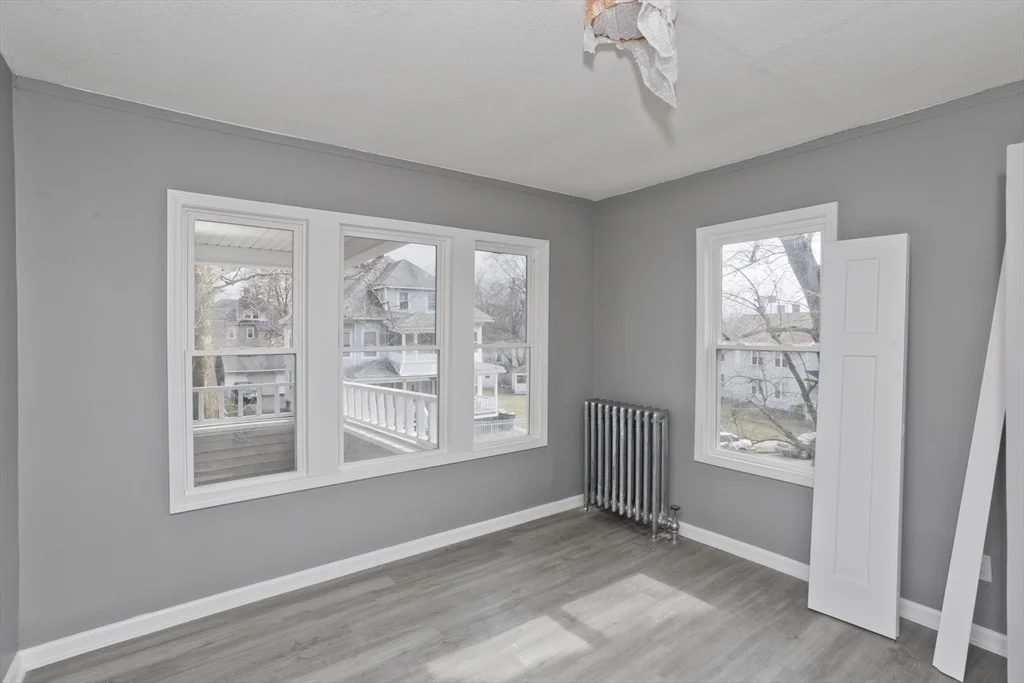 Photo of 44 Eagle St