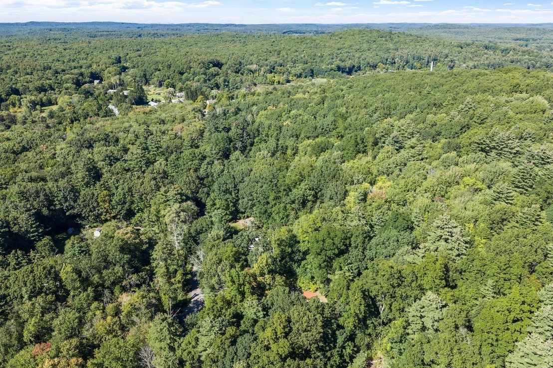 Photo of 58 Gates Ln