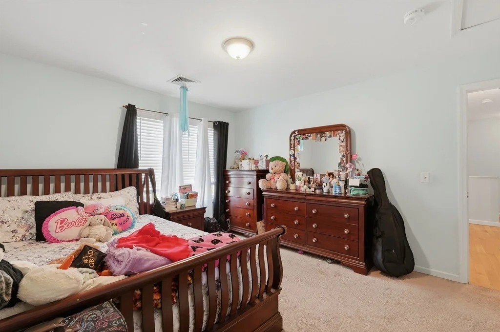 Photo of 414 Bay Street