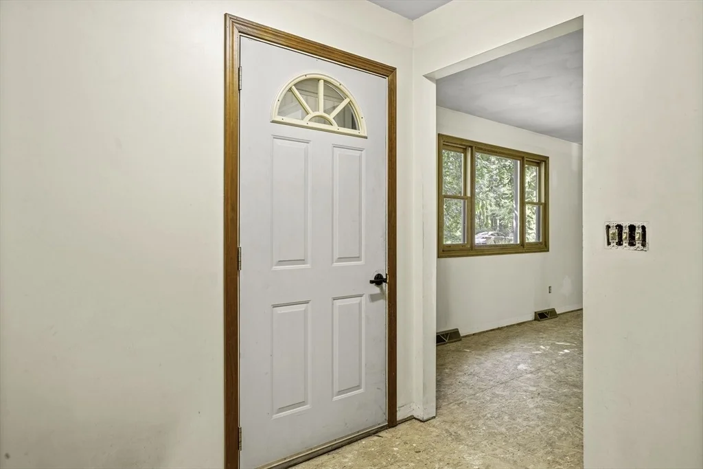 Photo of 800 Town Farm Rd