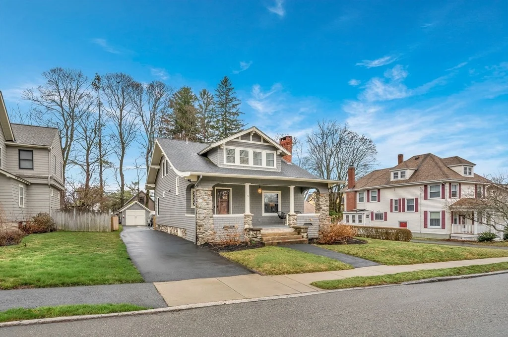 Photo of 41 Commonwealth Ave