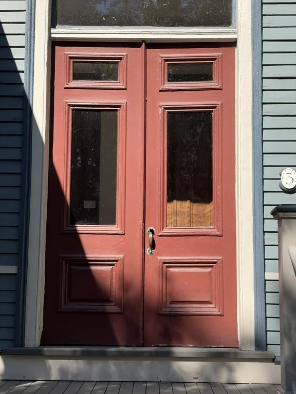 Photo of Unit 5 at 3 Gorham Avenue