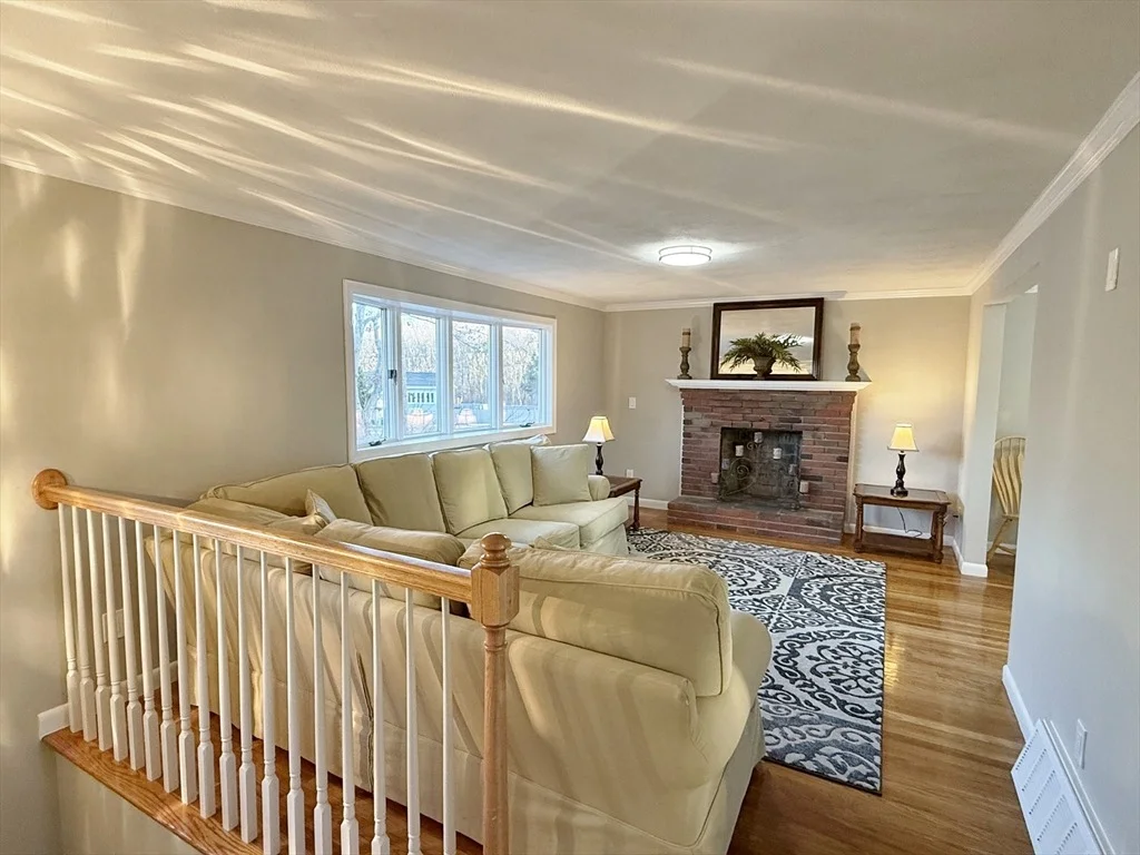 Photo of 105 Duncan Rd