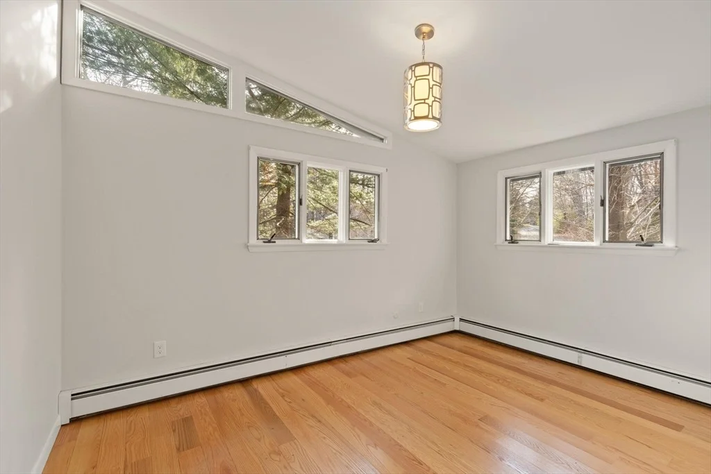 Photo of 16 Ledgewood Road