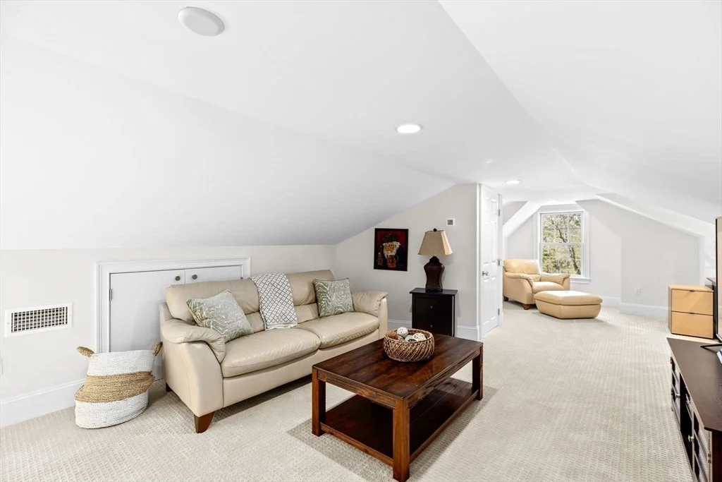 Photo of 24 Dolan Ln
