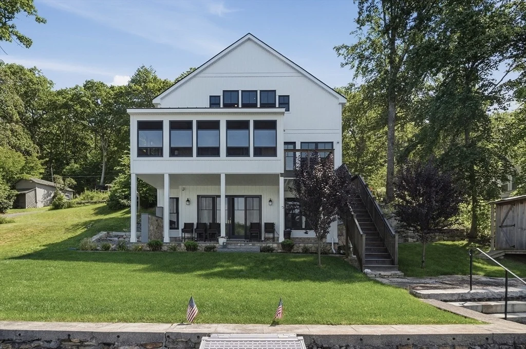 Photo of 182 Manchaug Road