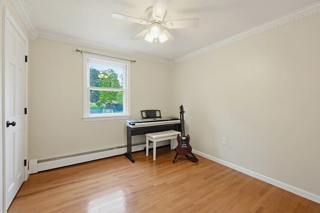Photo of 10 Charles River Rd