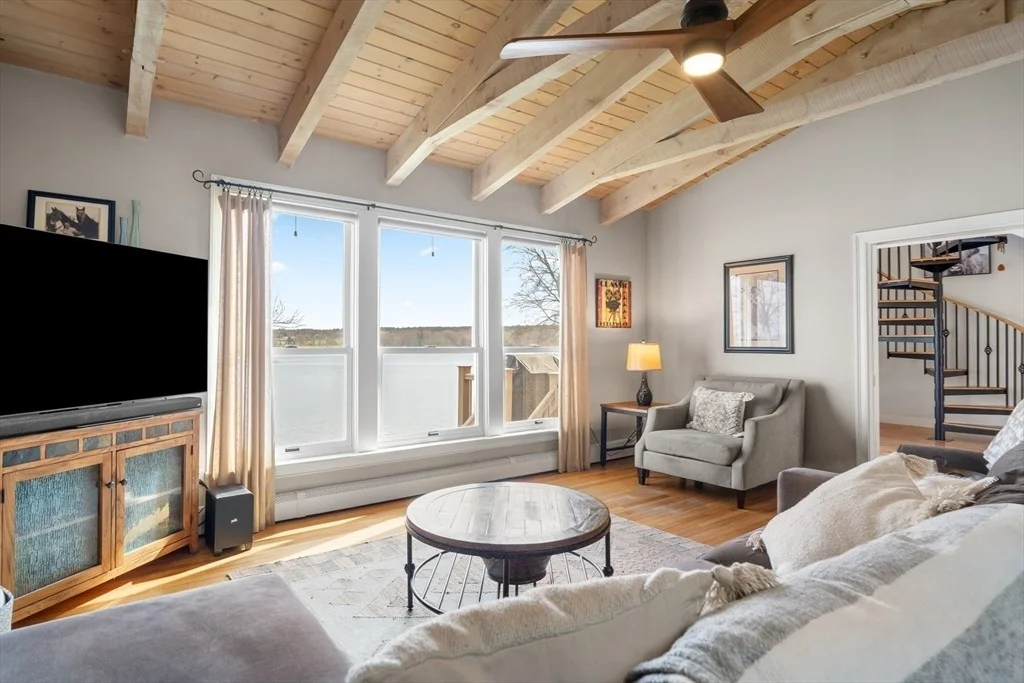 Photo of 43 Cliff Dr