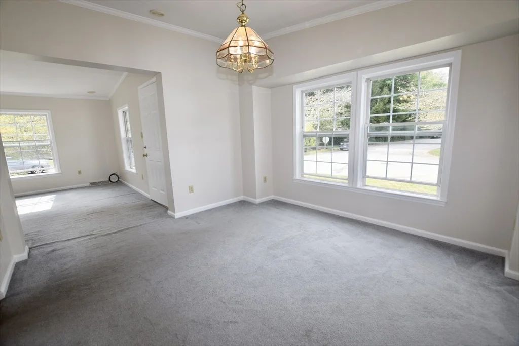 Photo of 2 Edgewood Circle