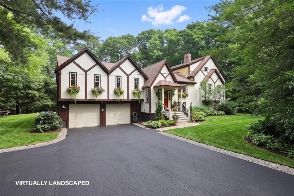 Photo of 47 Tanglewood Drive