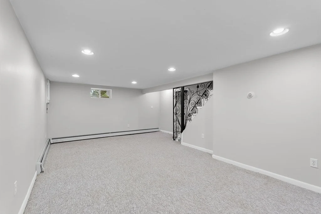 Photo of 12 Vinewood Rd