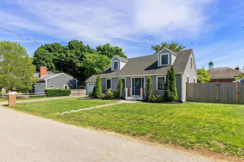 Photo of 14 Bruce Ln