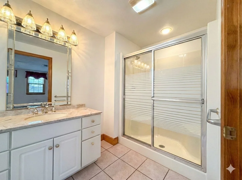 Photo of 22 Oakdale Rd