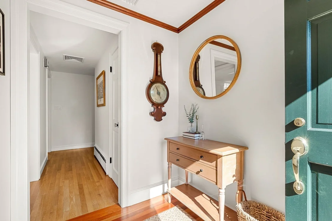 Photo of 5 Willowdale Rd