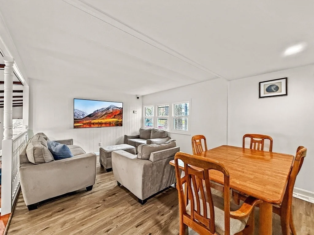 Photo of 126 Beach Rd