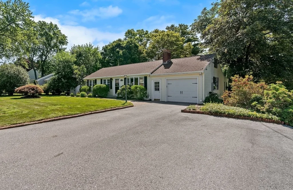 Photo of 14 Sunset Drive