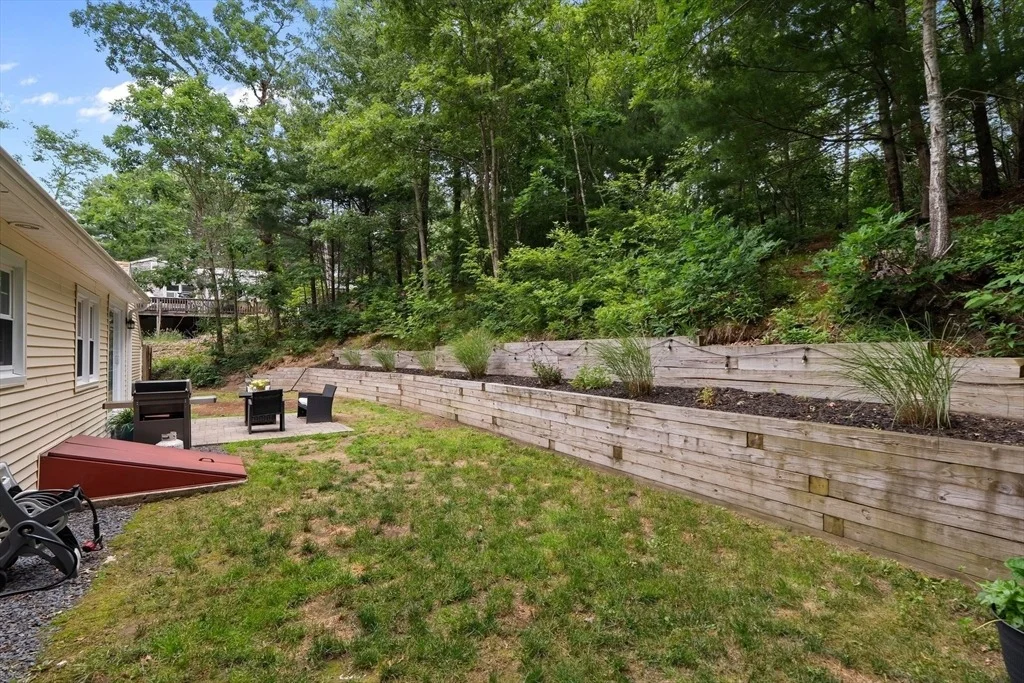 Photo of 332 Grove St