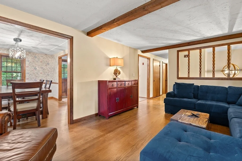 Photo of 35 Lowell Road
