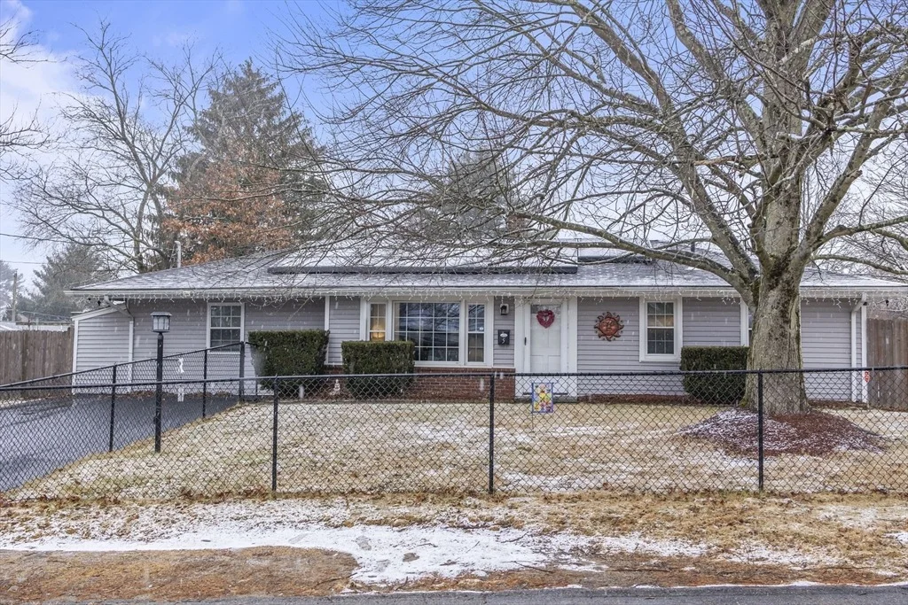 Photo of 5 Debbie Rd