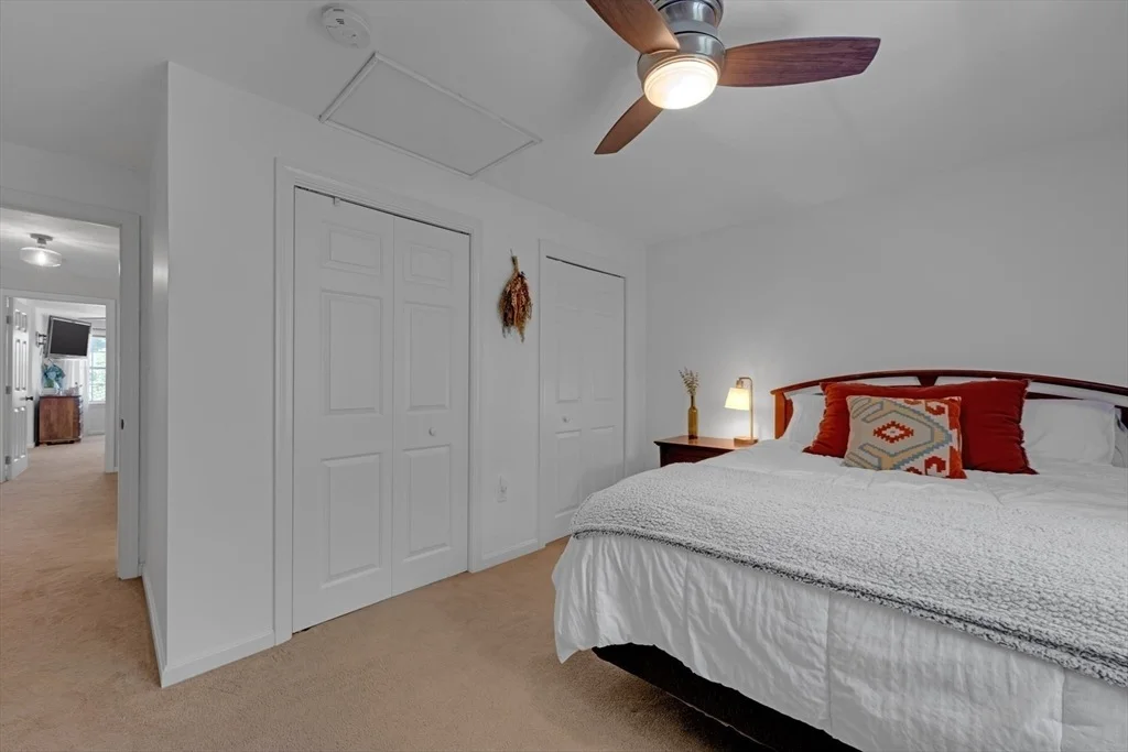 Photo of Unit D at 29 Coldspring Dr