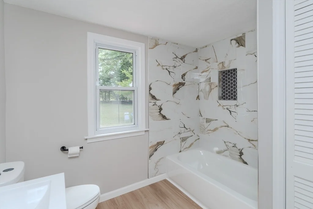 Photo of 43 Pleasantview St
