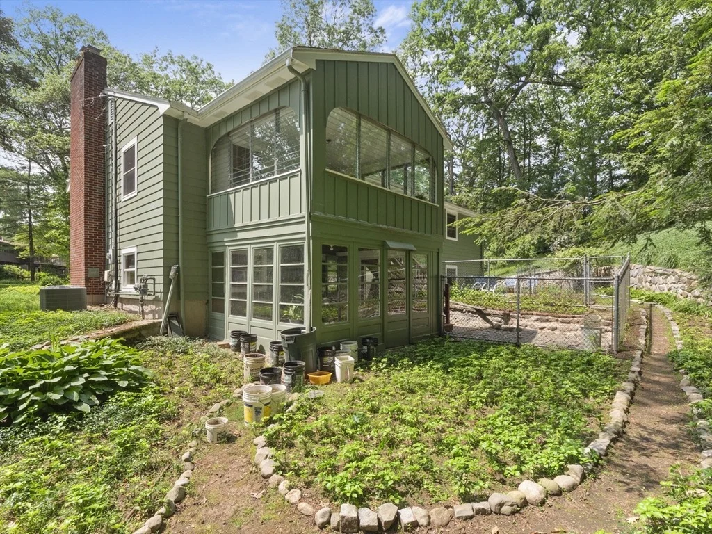 Photo of 5 Cyr Cir