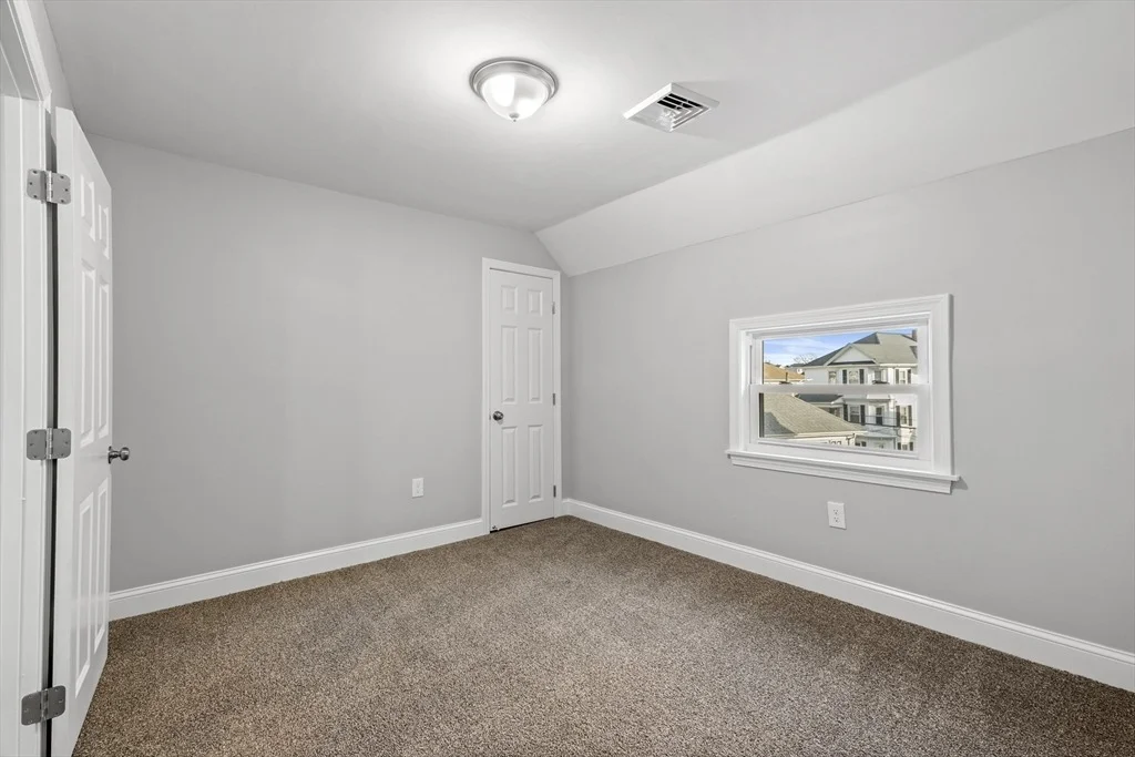 Photo of 528 Eastern Ave