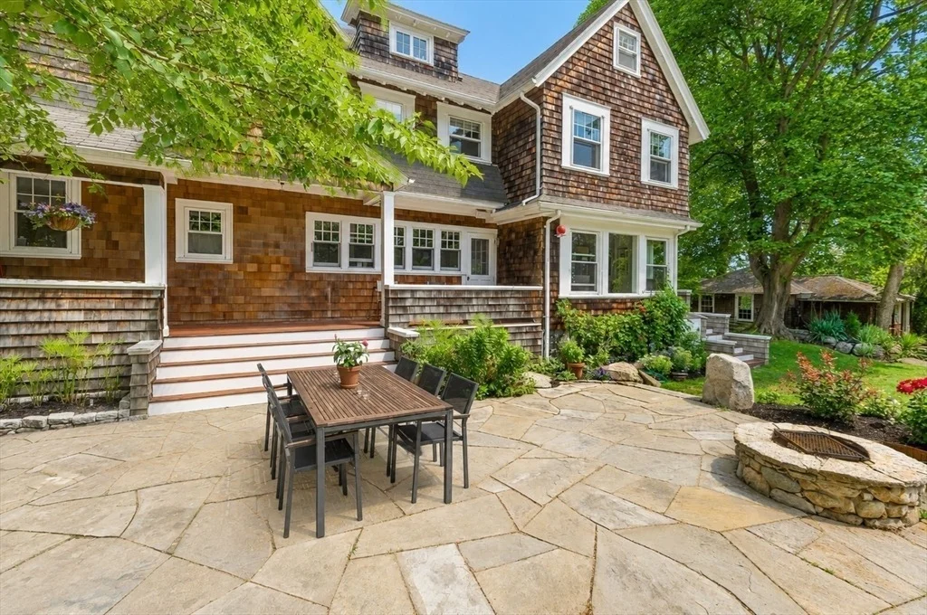 Photo of 8 Brier Rd