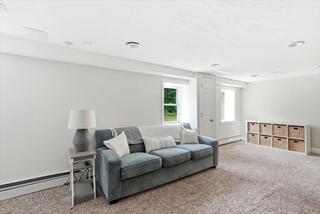 Photo of 31 Rayfield Rd