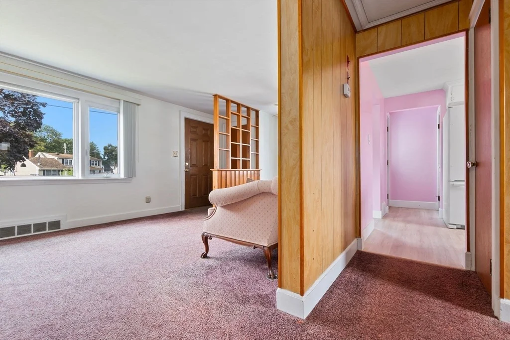 Photo of 30 Macarthur Blvd