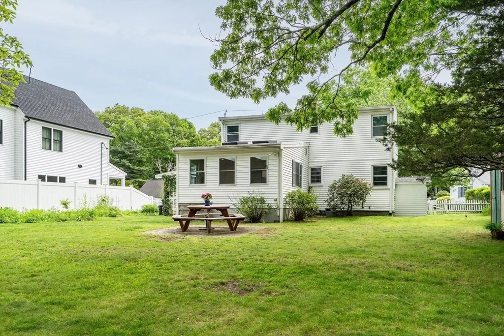 Photo of 7 Oakridge Ave