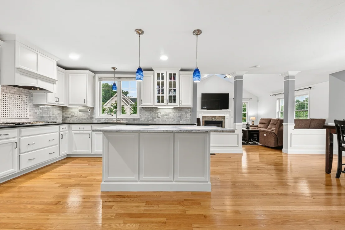 Photo of 14 Longbrook Dr