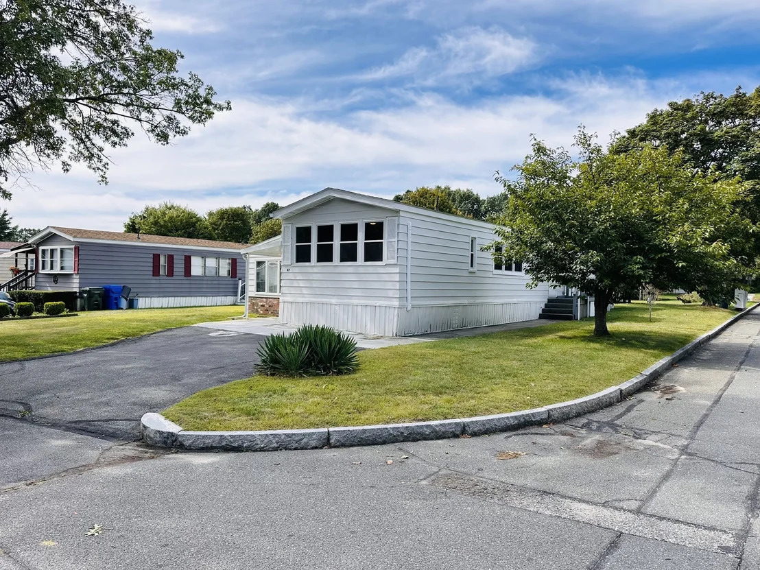 Photo of 47 Contessa Ln