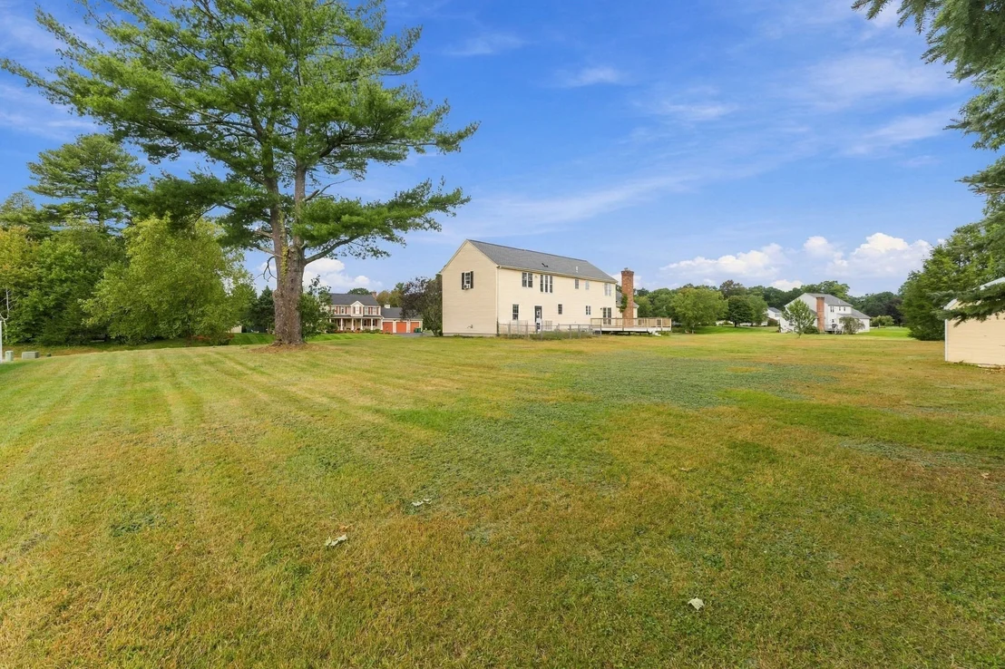 Photo of 27 Charles Ave